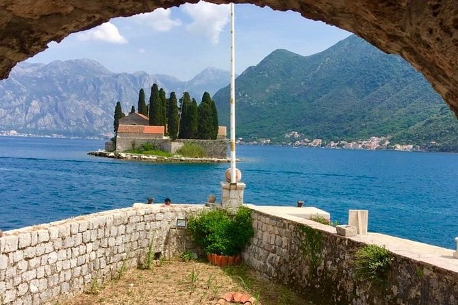3 Hours Speed Boat tour to the Blue Cave - Meeting point near Kotor Old Town, with a no-fuss start