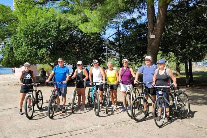 Bike & hike tour - How the half-day bike-hike moves from port to views