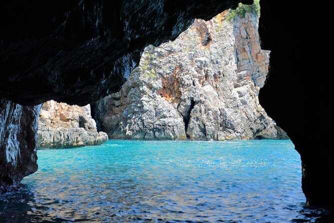 Blue Cave 3 hours GROUP tour with modern speedboat - Final Decision: Should You Book Sea Stars for Blue Cave?