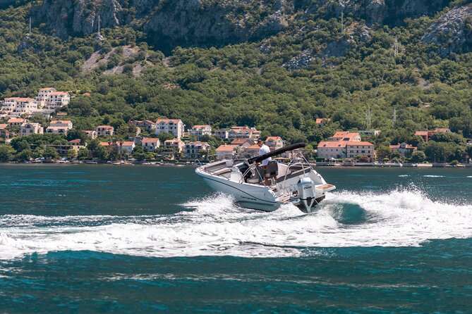 Blue Cave and Lady of the Rocks 3 Hour Tour - Boat size and comfort: plan for a packed ride