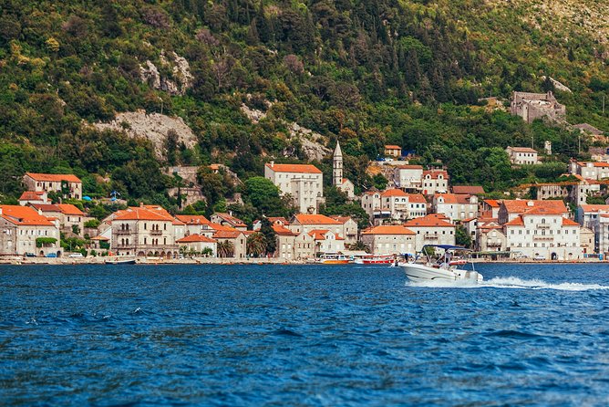 Boat Tour from Herceg Novi: Explore Kotor Bay (4h) (1-6 people) - Perast in 60 minutes: your best window for waterfront photos and lunch
