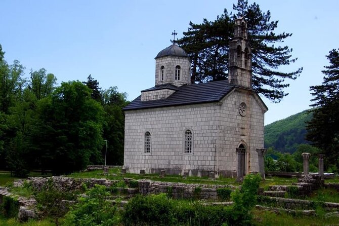 Enjoy Private Transfers by Car or Van from Podgorica Airport to Budva or Becici - Price value for a group of up to 3