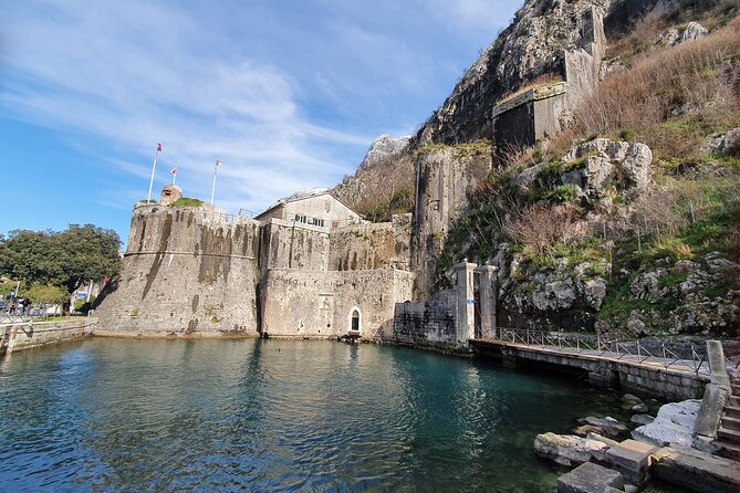 Food, wine and the best private walking tour of Kotor - Who should book this tour, and who might skip it