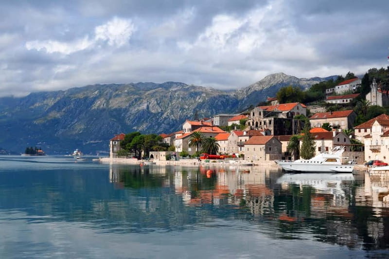 From Dubrovnik: Montenegro Coast Full-Day Trip - Perast: Baroque Waterfront Beauty and a Town That Moves at a Human Pace