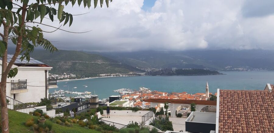 From Dubrovnik: Perast, Kotor & Budva Small-Group Day Trip - Price and value: what $100 covers, and what you must pay onsite