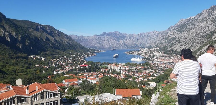 From Dubrovnik: Perast, Kotor & Budva Small-Group Day Trip - Border checks, passports, and the part of the day you can’t skip