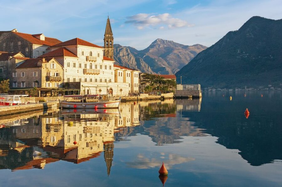 From Dubrovnik: Private Full-Day Tour to Montenegro - Border crossings and timing: how to protect your day