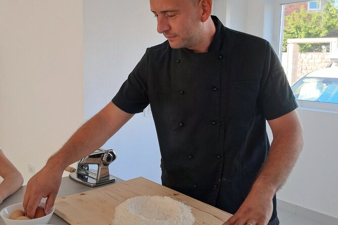 Handmade Pasta Cooking Class with Italian Chef in Montenegro - What Chef Giuseppe Teaches You About Real Pasta