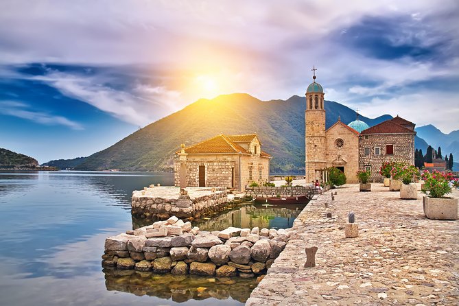 Kotor Fast-Track: Perast Old Town & Our Lady of the Rocks - Perast Old Town in 30 Minutes: How to Make the Walk Feel Longer