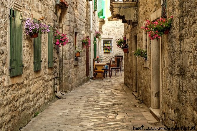 Kotor Old Town Small-Group Walking Tour - Entering Kotor: why this walk is a smart use of time