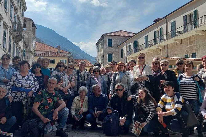 Kotor Old Town Walking Tour - Beskuca and Pima Palaces: Where Everyday Life Gets Interesting