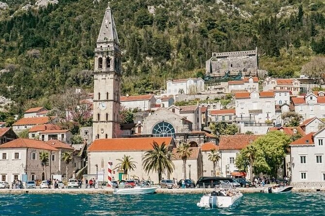 Kotor-Perast Private Tour - Including Traditional Lunch and Wine - Timing tips for Perast, the island church, and lunch