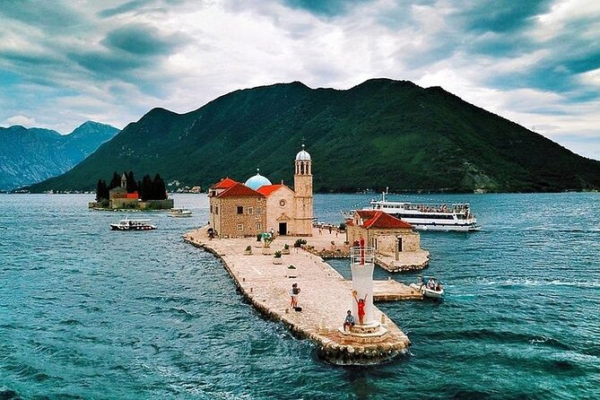 Mini Boka Private Tour Perast Lady Of The Rock Kotor - Perast in about an hour: palaces, churches, and the story of sailors