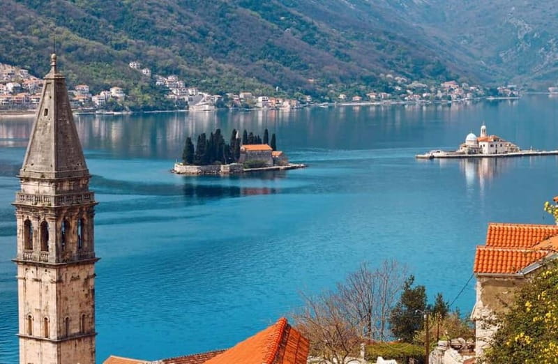 Montenegro Day Trip & Kotor Bay Short Boat Cruise - Perast on foot: baroque streets and bayfront pacing