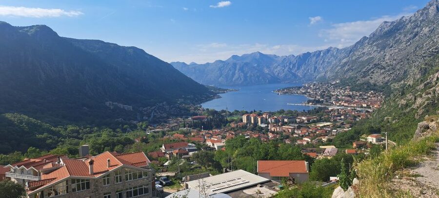 Montenegro: Perast & Kotor - Day Trip from Dubrovnik - Kotor old town time: Cathedral of St Trypho and the walls