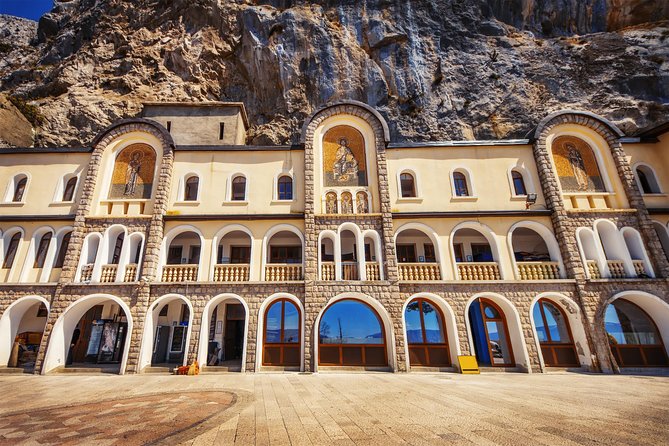 Ostrog monastery and Niagara waterfalls - How the private guide and pickup changes your day