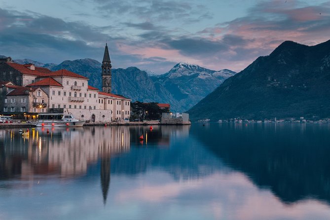 Perast and Our Lady of the Rocks 1,5 hours tour - ticket tour - Sveti Djordje (St. George): you’ll see it, but you won’t land