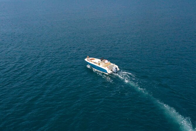 Private Lux 3.5h Speedboat Our Lady of the Rock and Blue Cave - Meeting up and getting your bearings in Kotor