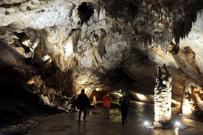 Special Montenegro: Lipa cave – Njegoš's Mausoleum - Njeguši village – Cetinje - Time, weather, and what to pack so the day feels smooth