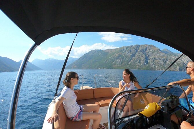 Speed Boat 3-Hour Guided Tour at the Blue Cave - Price and value: $378.46 per group can make sense