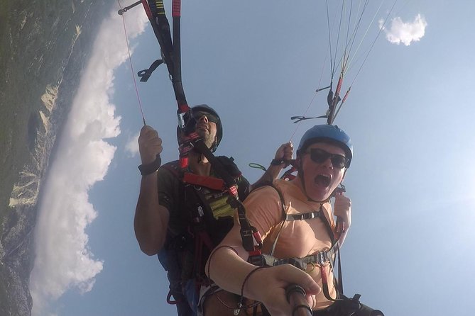 Tandem paragliding in Budva /All-inclusive - Budva Paragliding Montenegro Stop: The Tandem Demo Kickoff