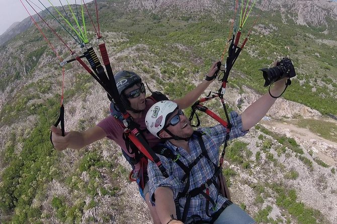 Tandem paragliding in Budva /All-inclusive - Becici Beach Stop: Flying Near the Waterline